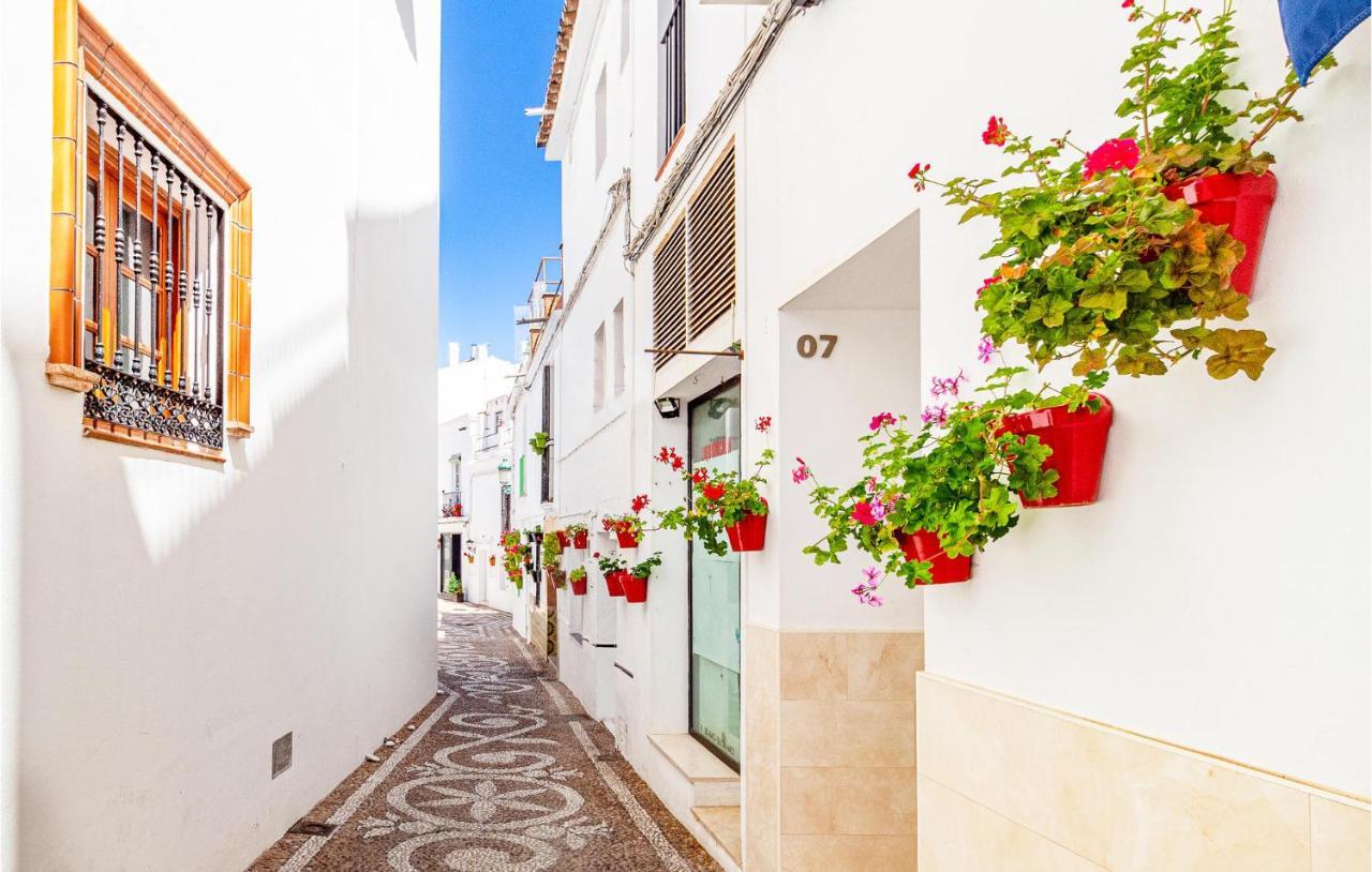 In With 3 Bedrooms, Wifi&outdoor Swimming Pool Nerja